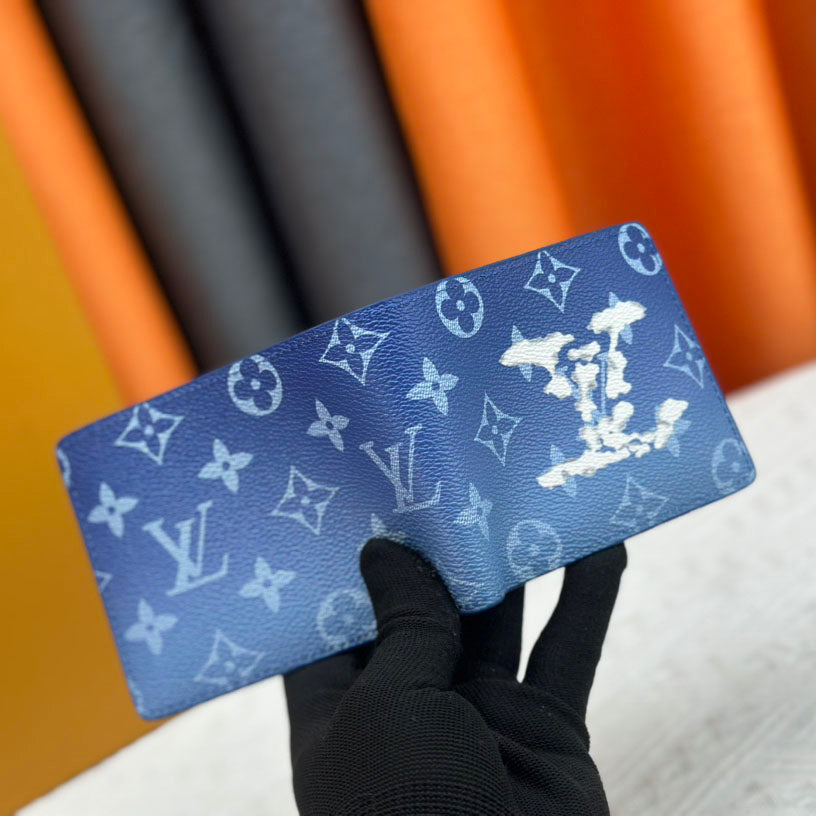 Cloud logo wallet 1824100713