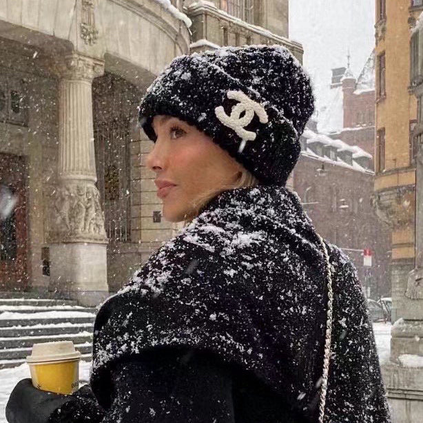 New scarf and hat set 1024101825