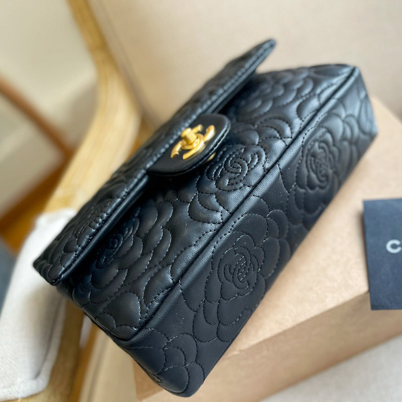 New trendy and fashionable women's bags PD10042814