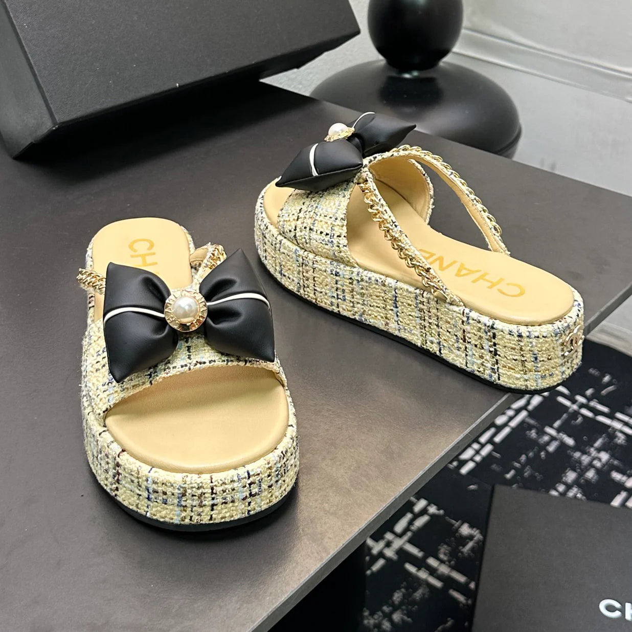 New thick bottom casual sandals 1025031915
