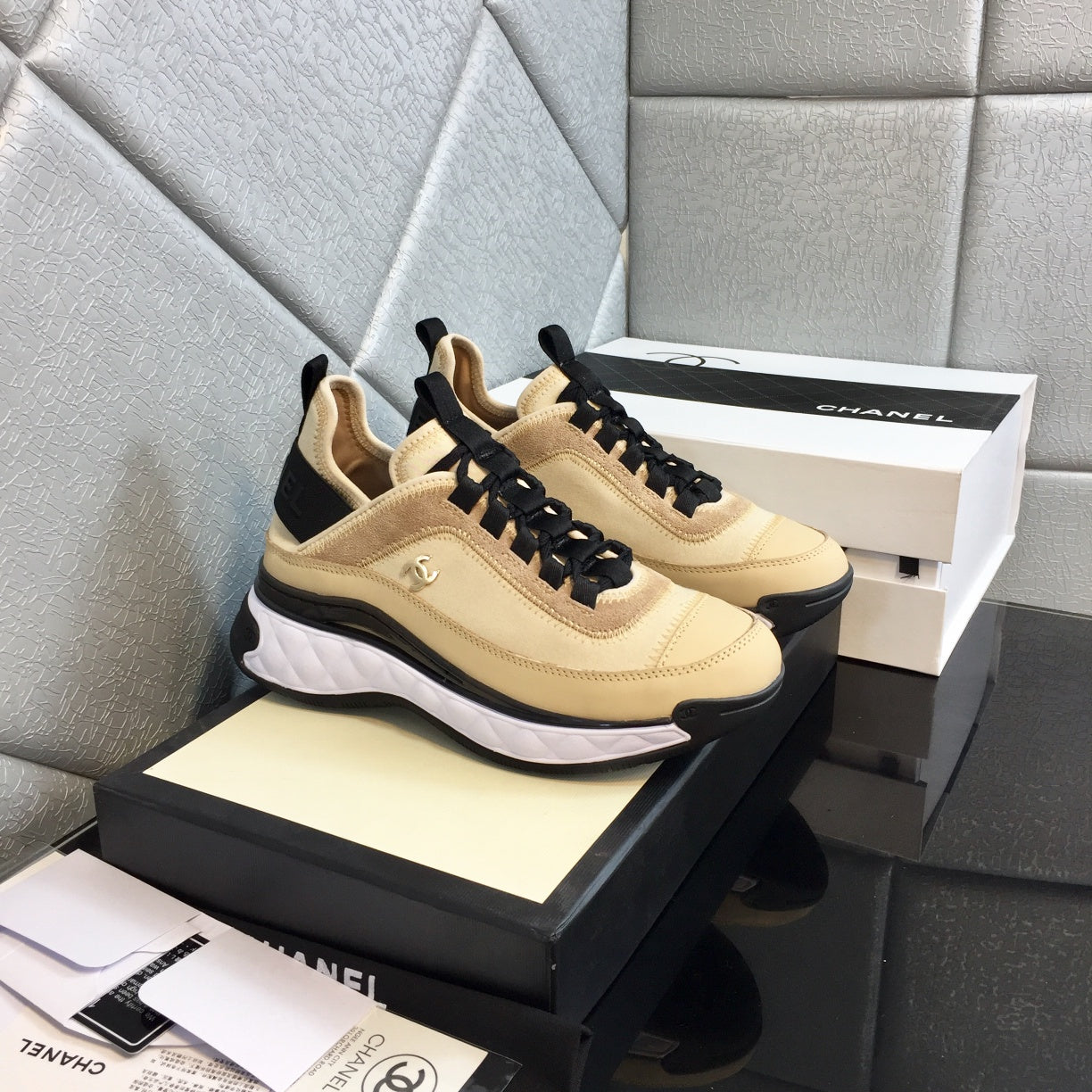 Fashion color-blocking versatile sneakers HP10032217