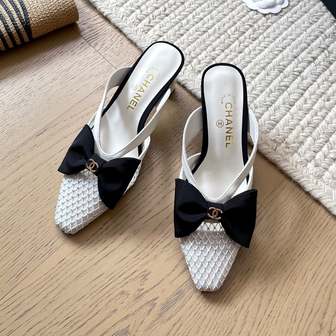 CNL Bow and pearl buckle sandal 1825042901