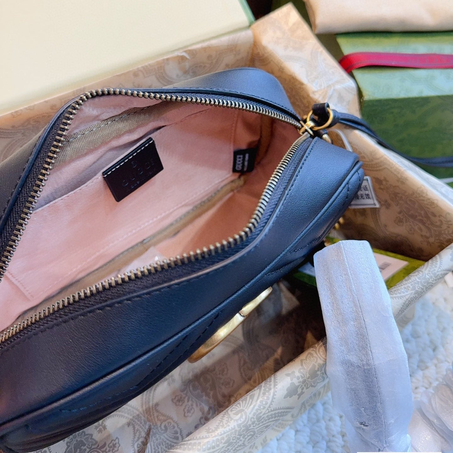 The small Marmont chain shoulder bag 1824050602