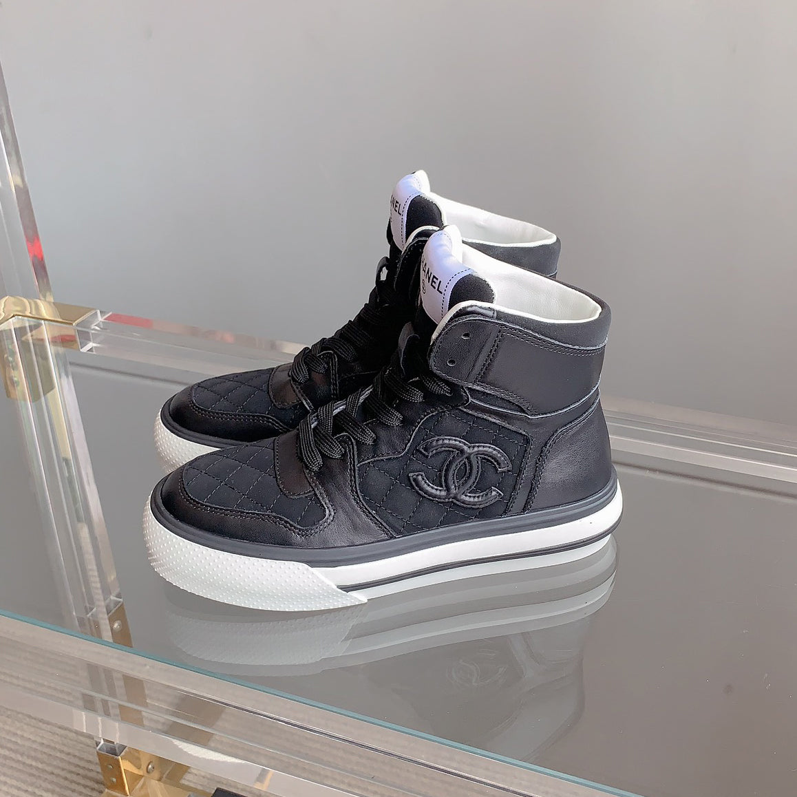 CNL Classic versatile rhombus sneakers 1824061008