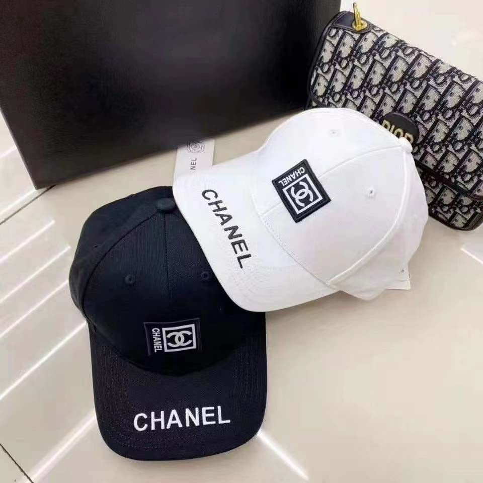 2022 couple fashion cap black white two colors