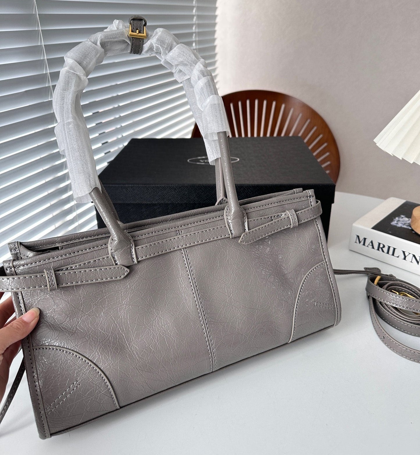 PR soft lux tote bag 1824061302