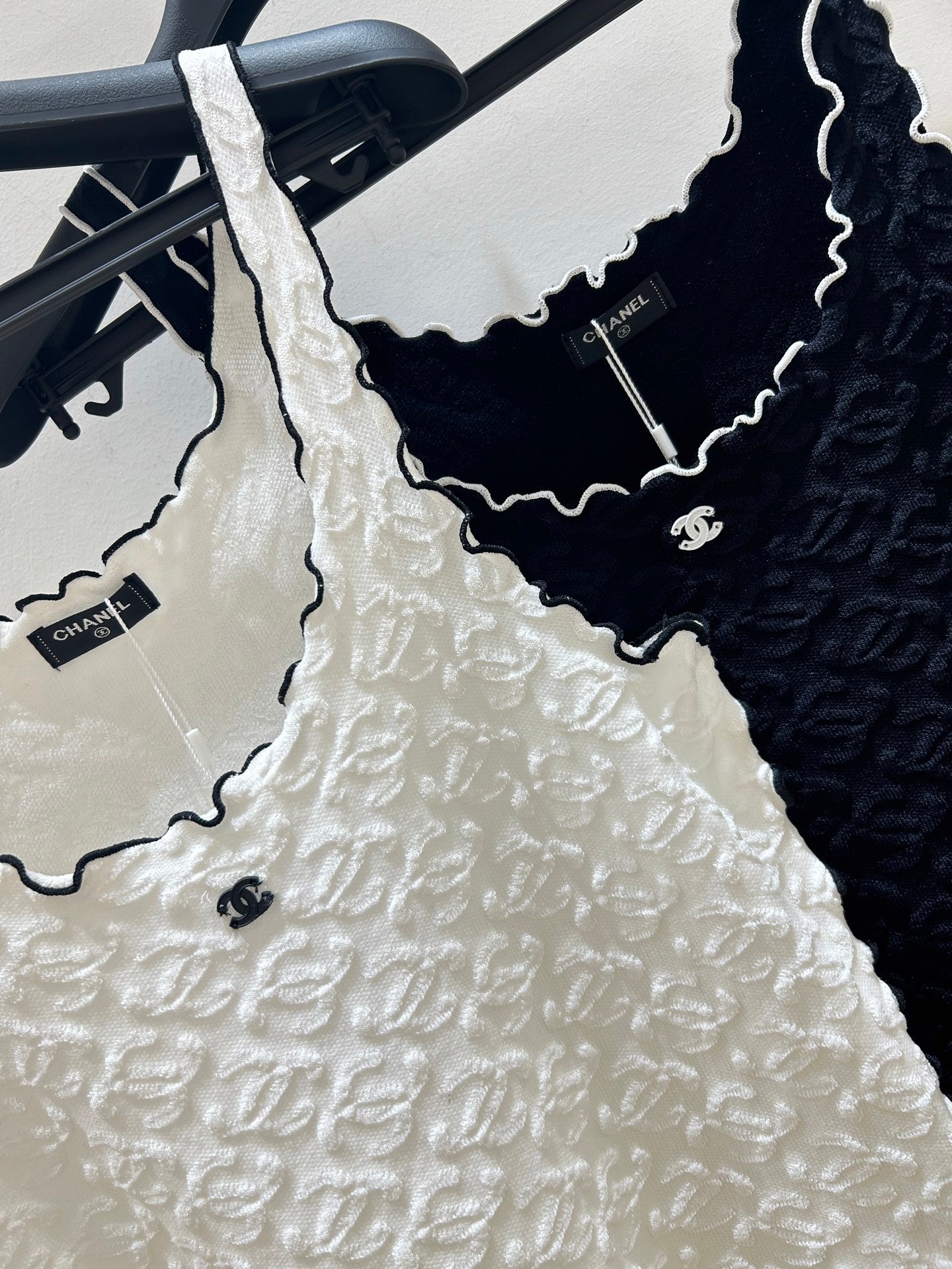 CNL Knitted Vest 1825041801