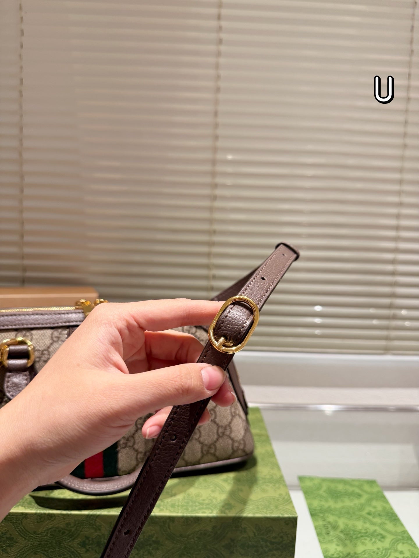 GG handbag 1825040112