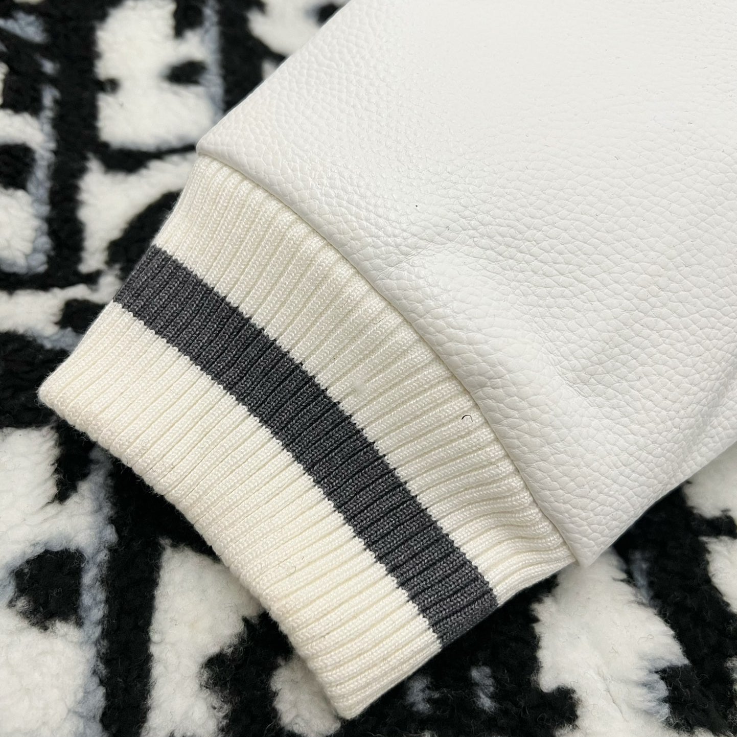 Sherpa Padded Padded Baseball Jacket with Leather Sleeves XC16061401