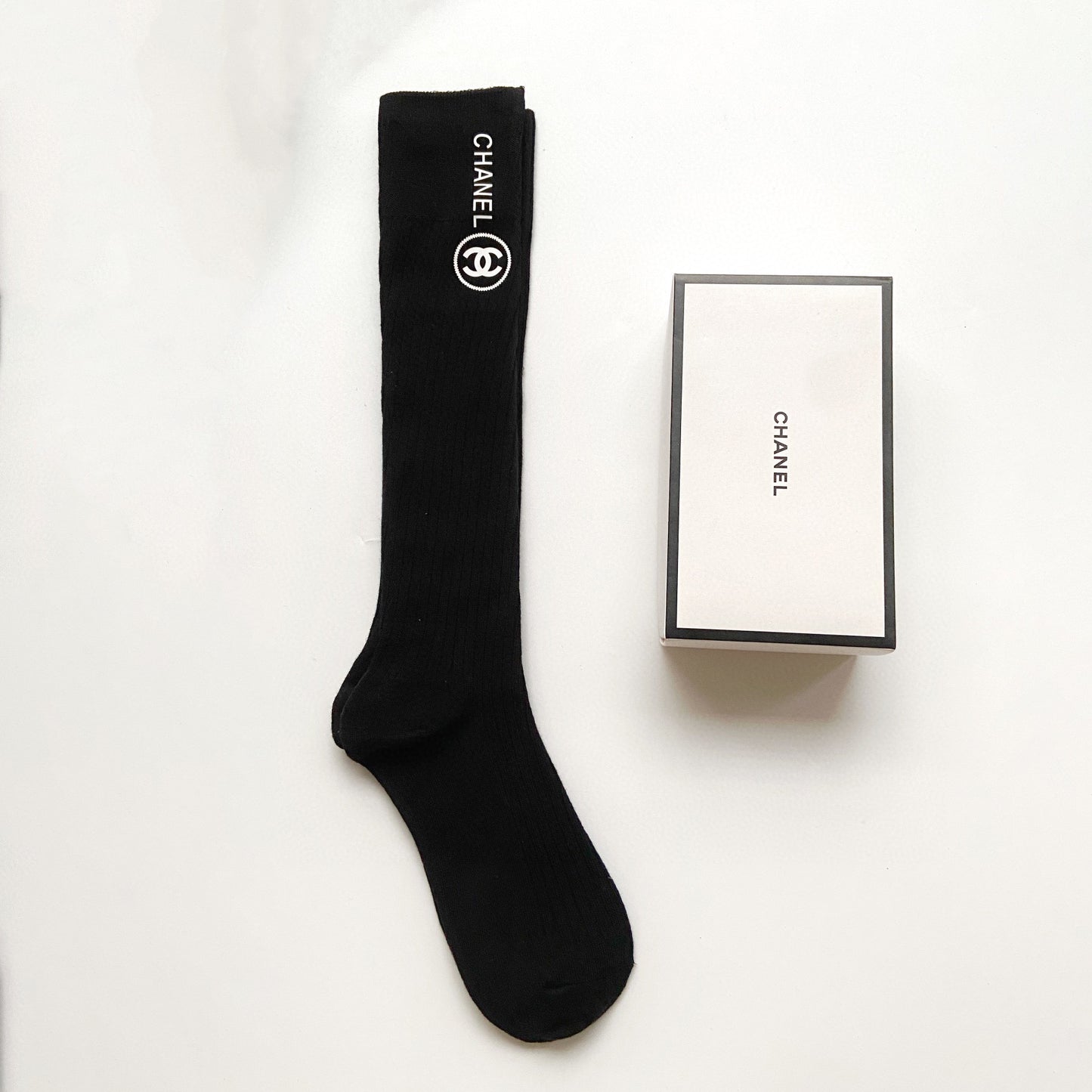 Double needle knitted three-dimensional silicone classic letters Long socks Calf socks XC1823082503