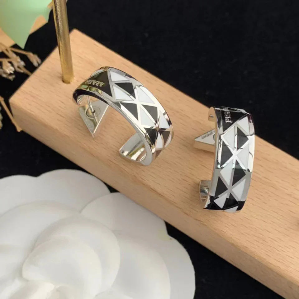 High quality fashionable and versatile earrings 1024052201