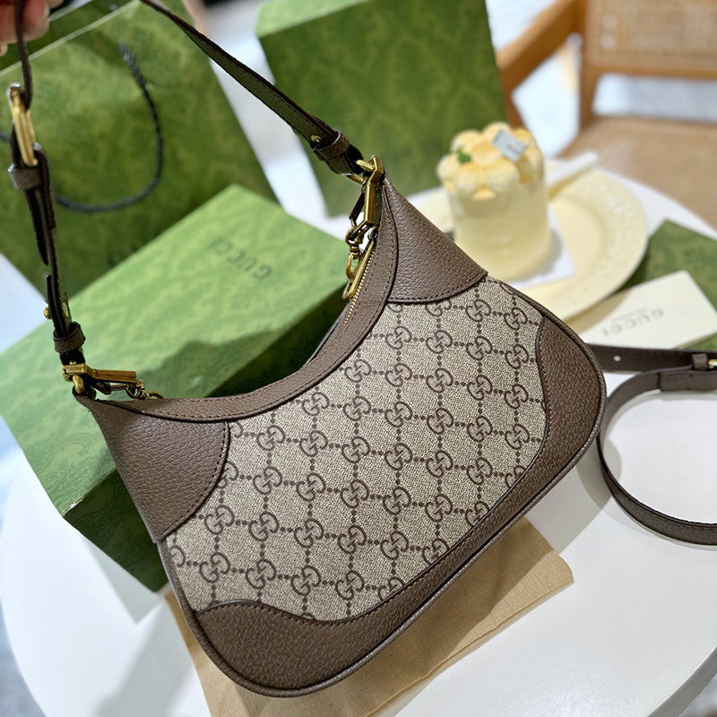 Fashion new messenger bag CWT1023081028