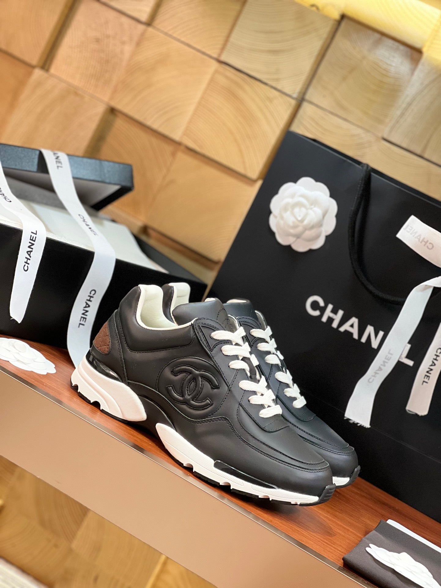 CNL Classic diamond check sneakers and sneakers 0724101117