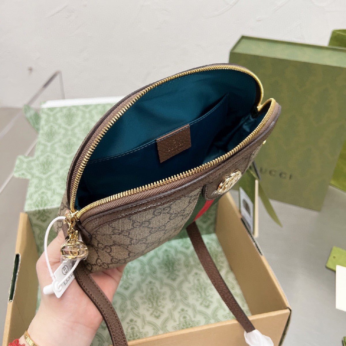 Ophidia Small Shoulder Bag