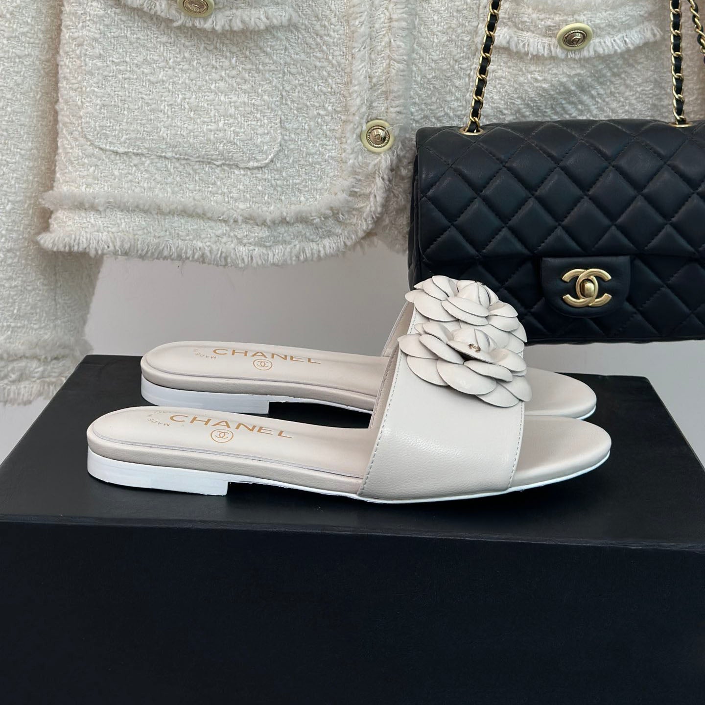 CNL Camellia block heel slippers 1824082701