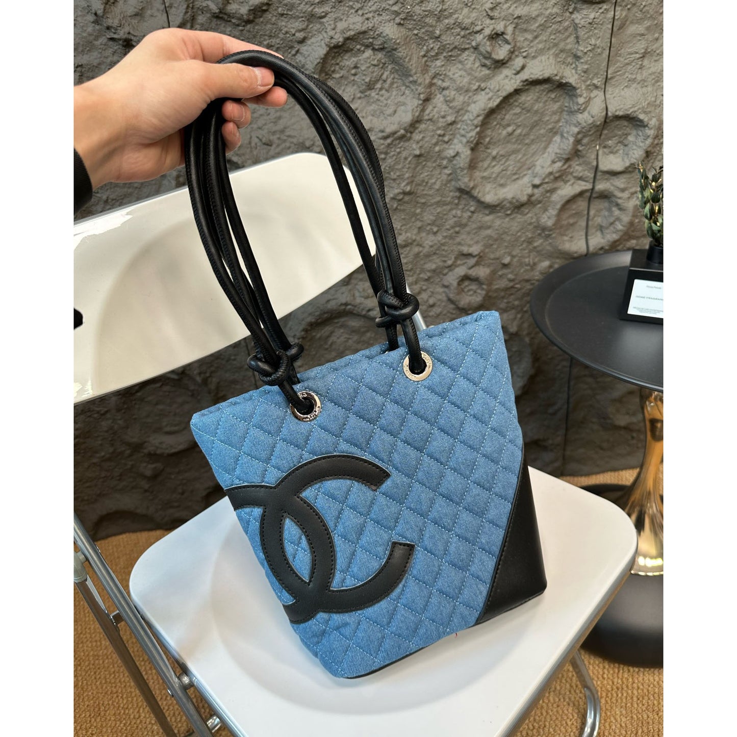 CH Denim tote 1824082103