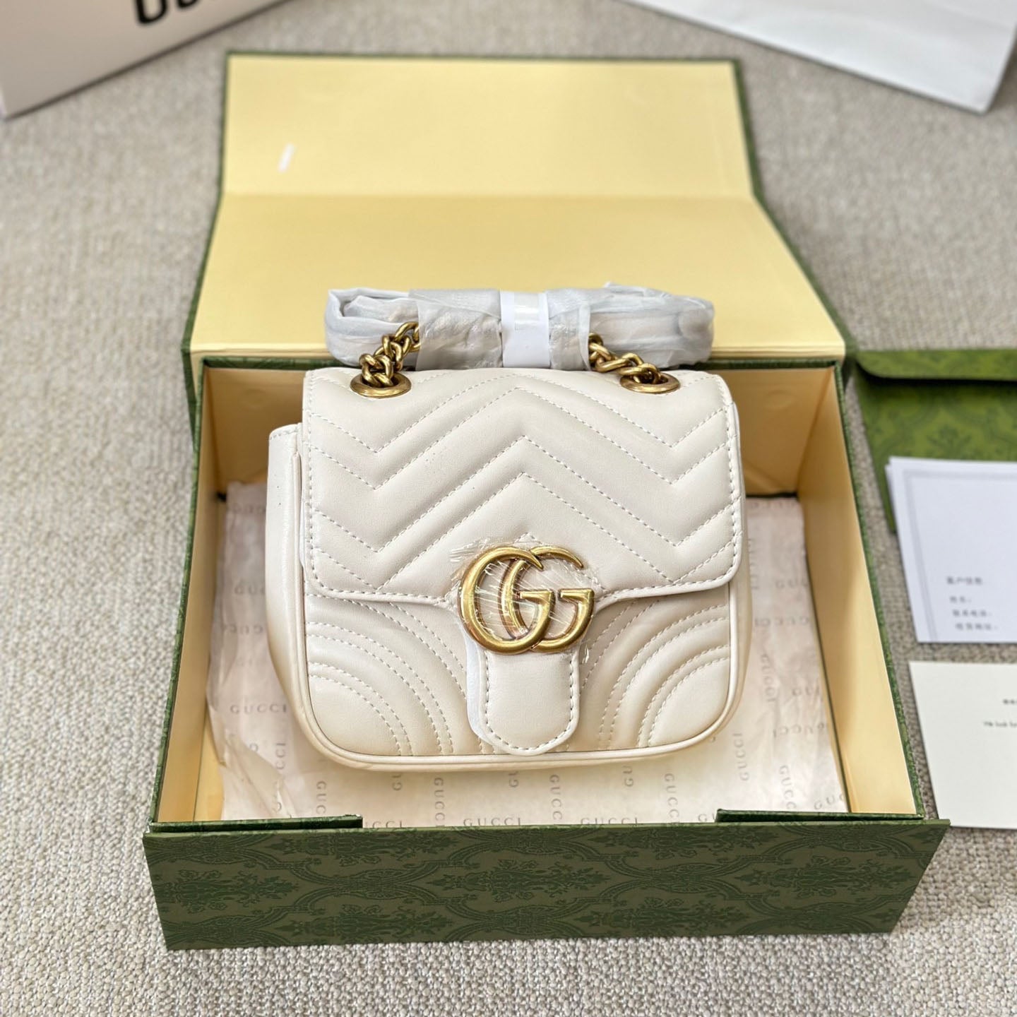 GG Marmont Square Fat Shoulder Bag 1825052309