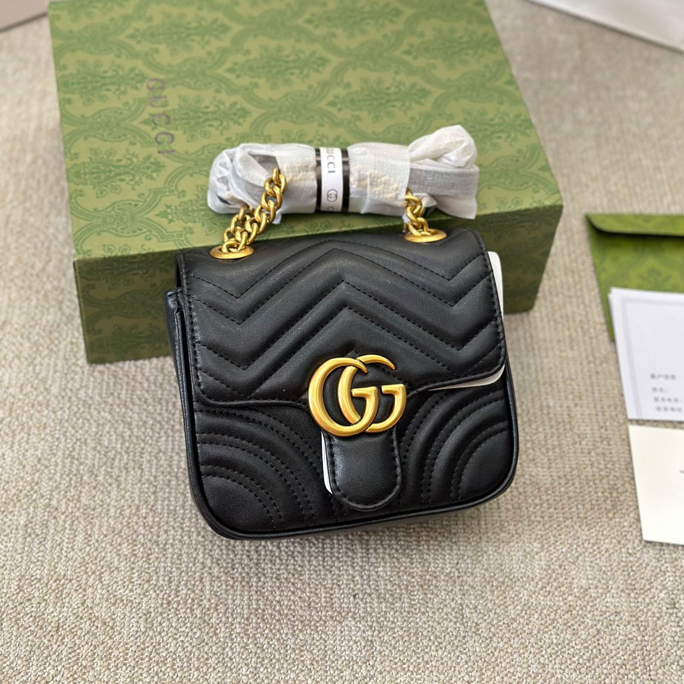 GG Marmont Square Fat Shoulder Bag 1825052309