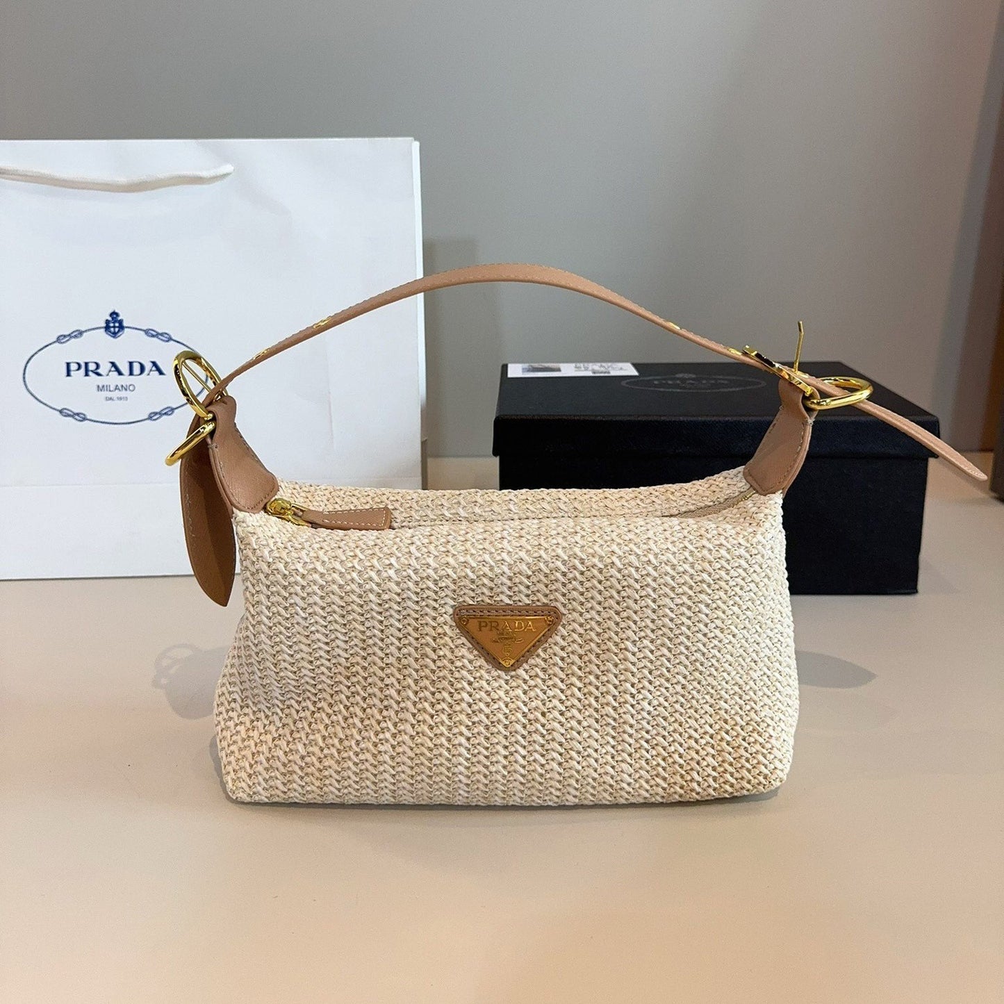 PR Straw underarm bag 1825070302