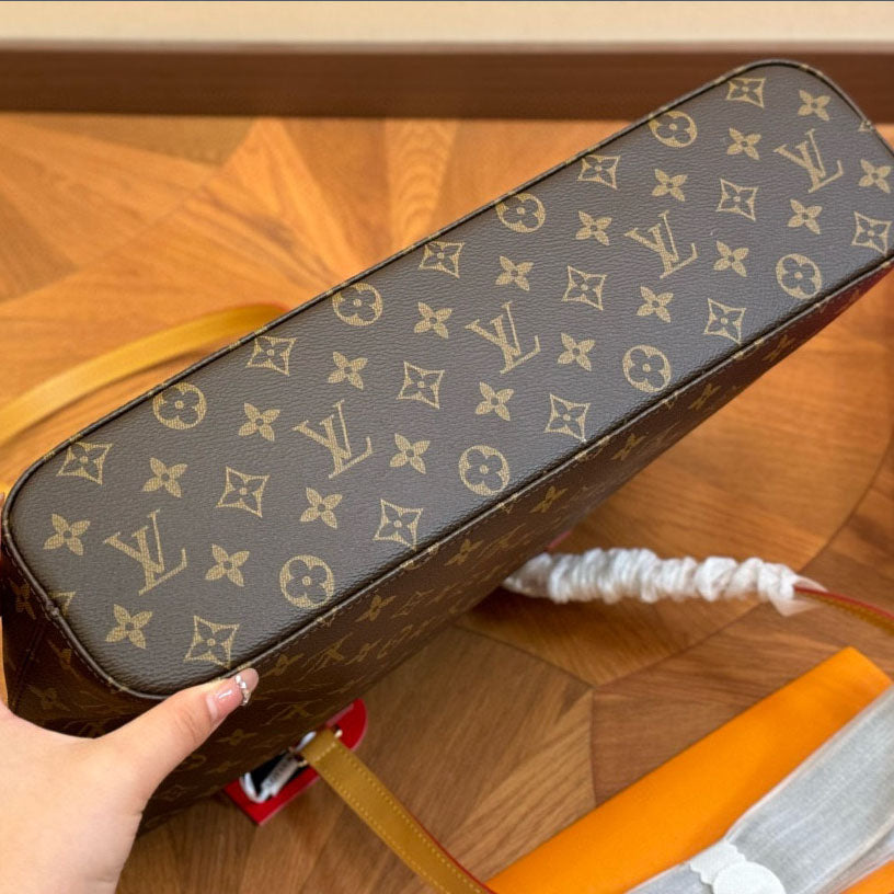 L New Large Capacity Shoulder Bag XC24092316