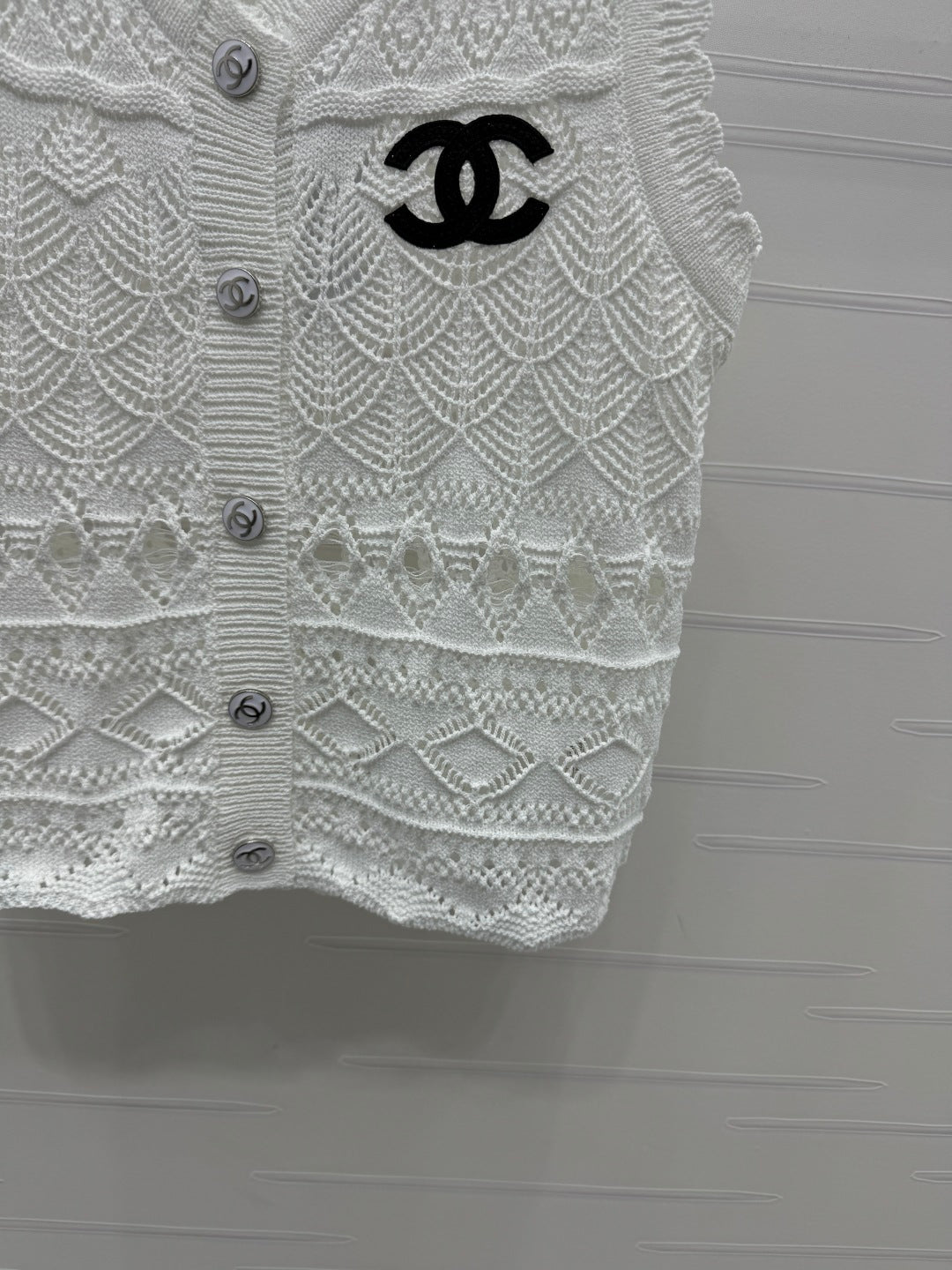 CNL Openwork knit vest 1825042914