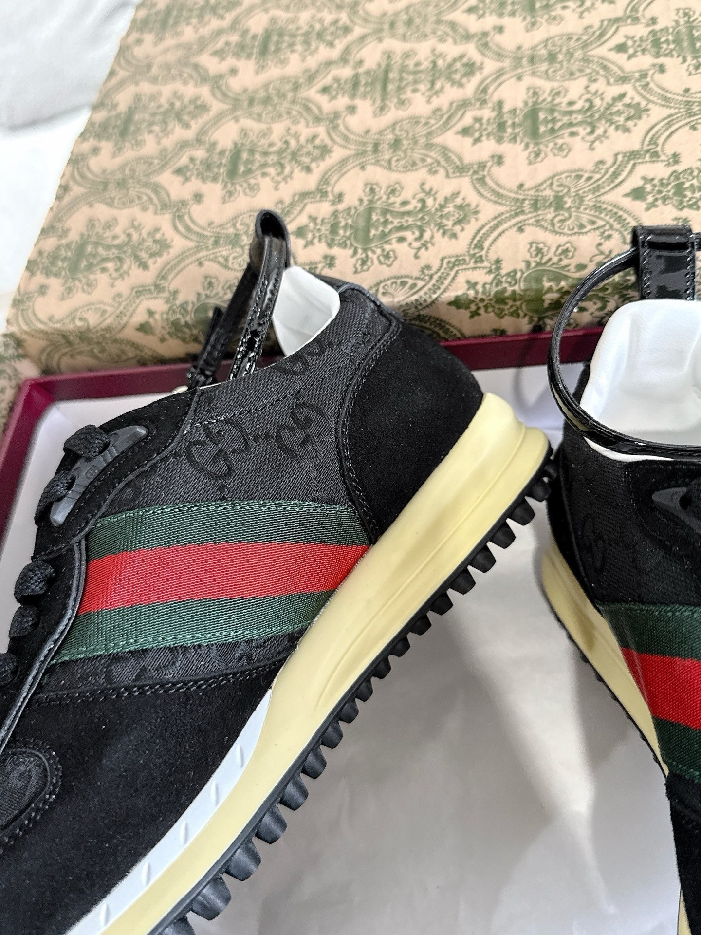 GG Re-Motion sneaker 1025062301