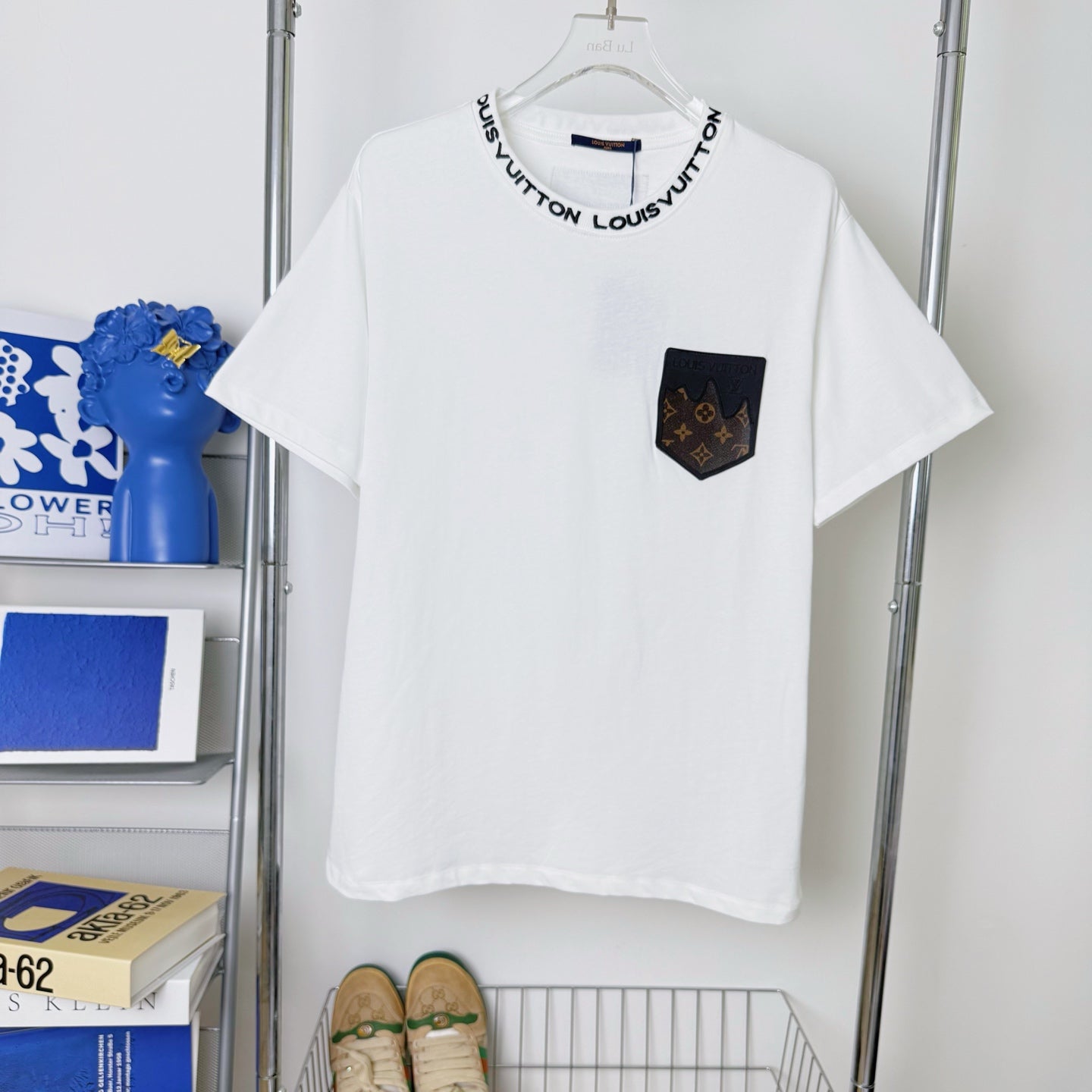 LV Embroidered leather logo T-shirt 1825042507