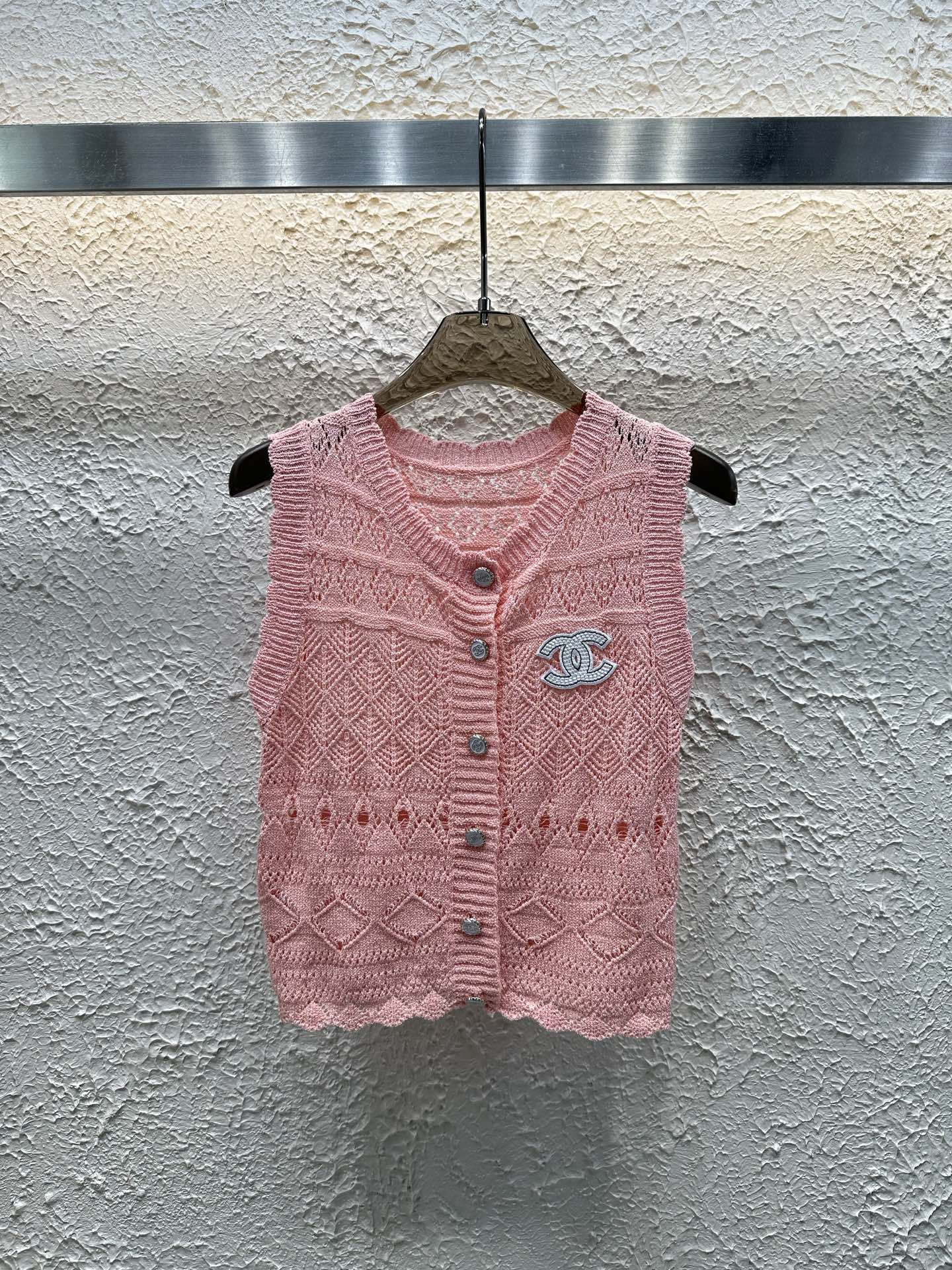 CNL Openwork knit vest 1825042914