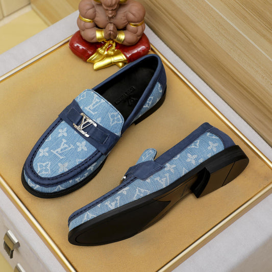 LV Major Loafer 1824102218
