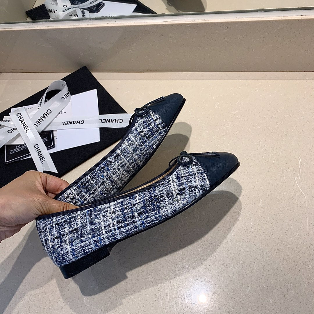 Classic comfortable flats 1824032302