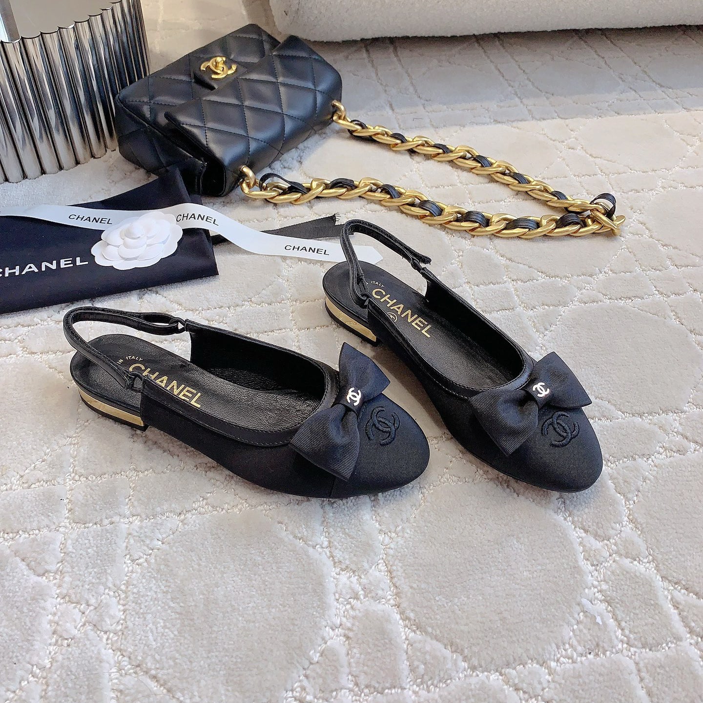 The latest catwalk style bow half package flat sandals 1824041601