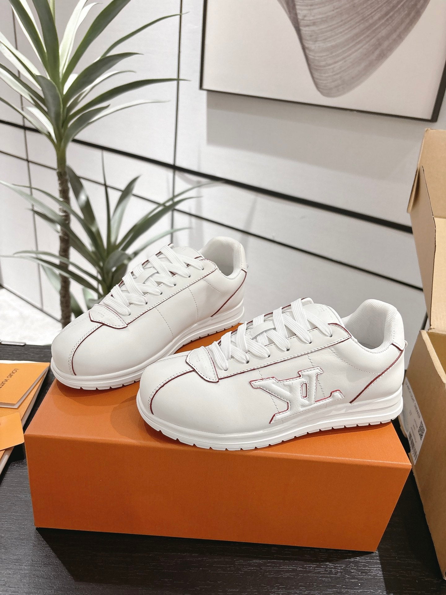 LV Sneaker 1825060605