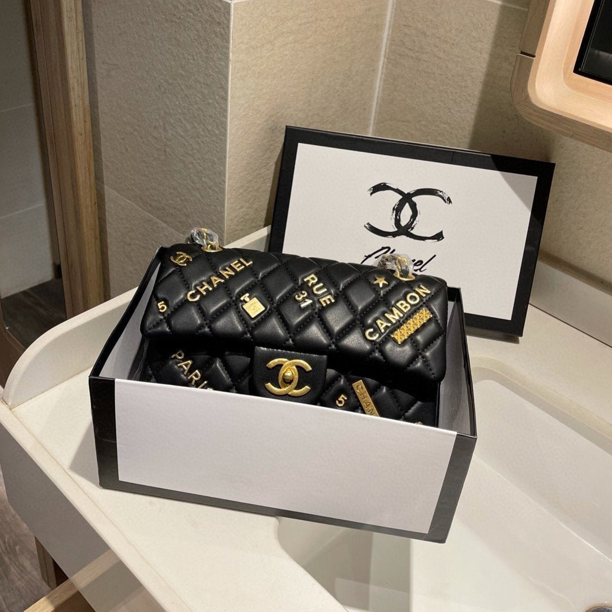 New trendy and fashionable women's bags PD10042815