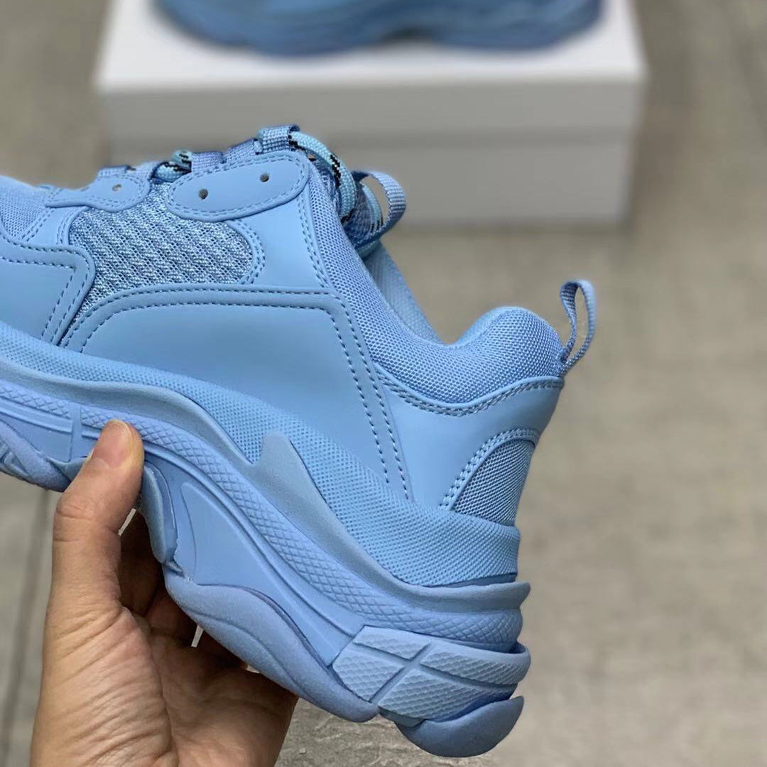 Triple-s Vintage Sneakers XC1823082302