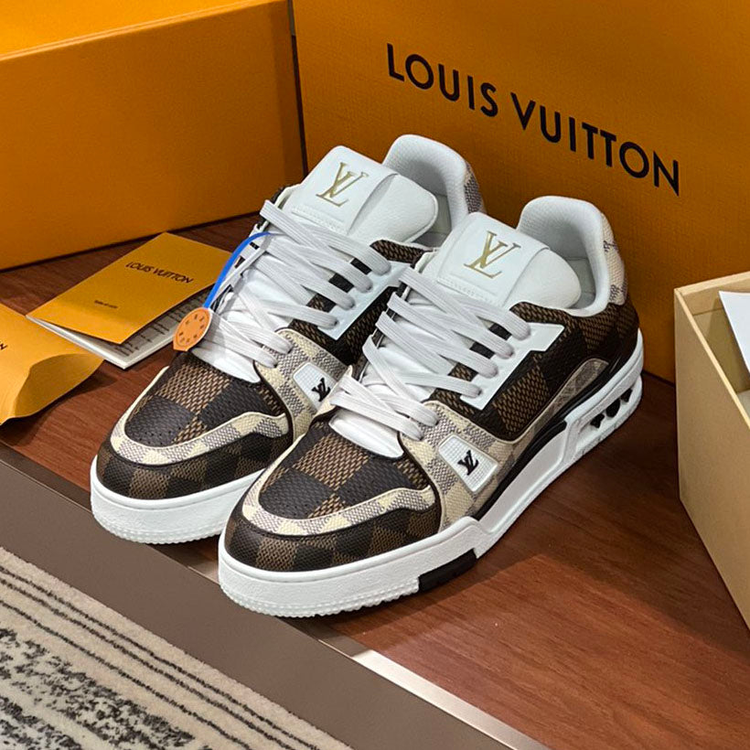LV Trainer Sneaker 1825022806