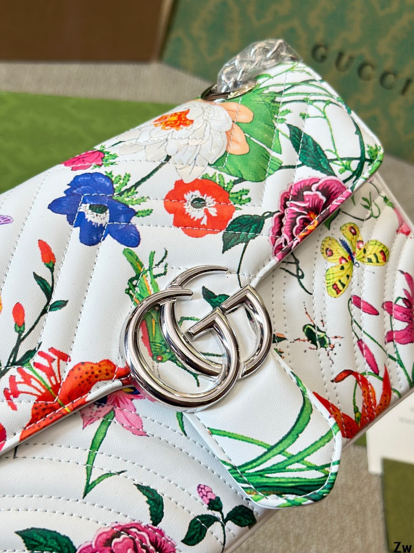 GG floral print shoulder bag 0724090402