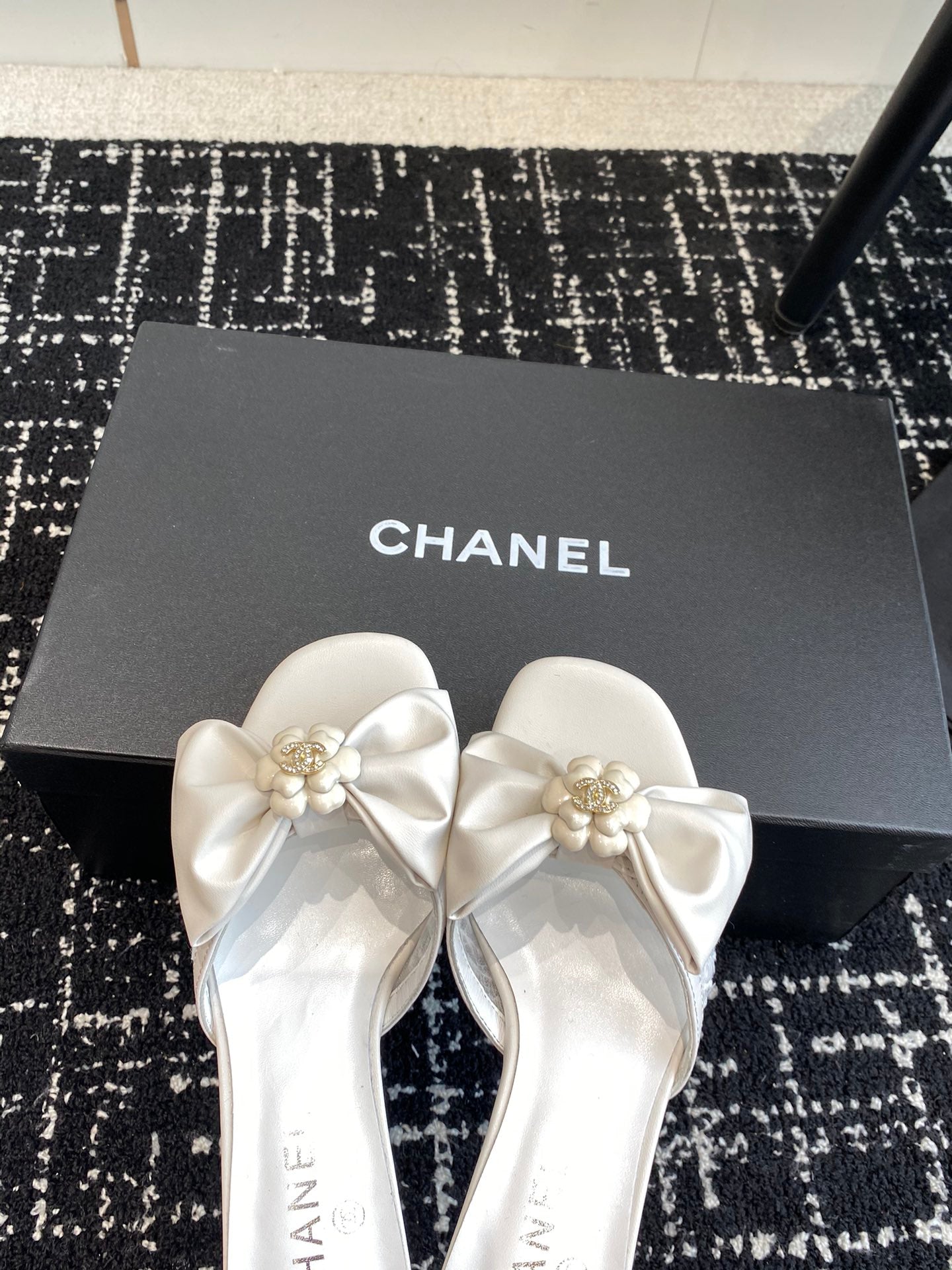 CNL 24SS bow low heel slippers 0724042706