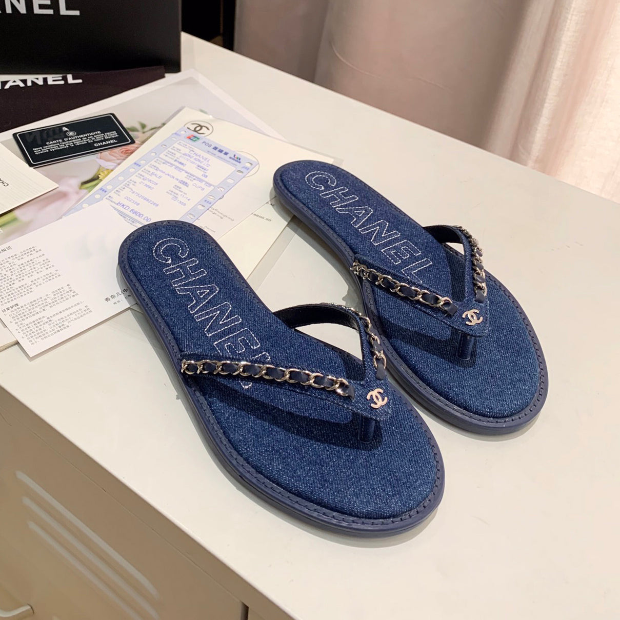 3-color flip flops 03011