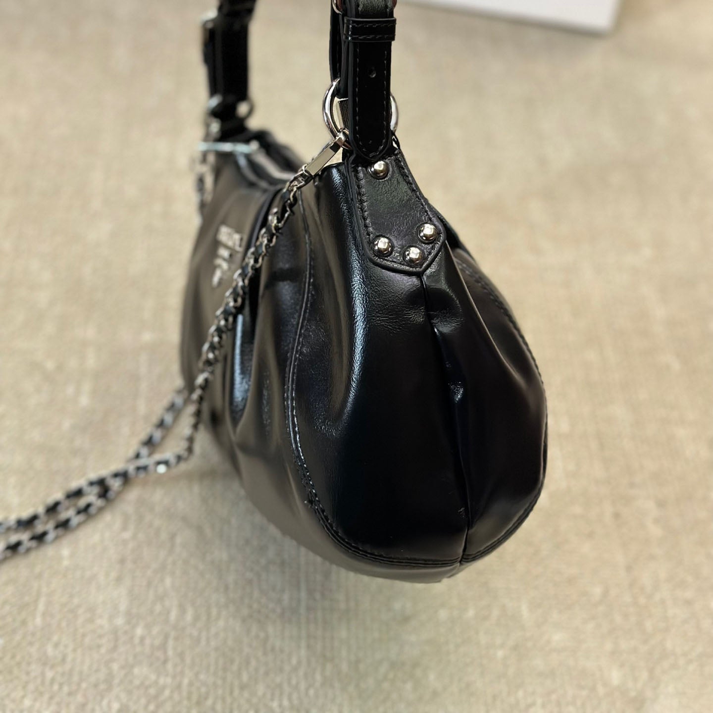 PR New Cowhide Shoulder Bag XC24101502