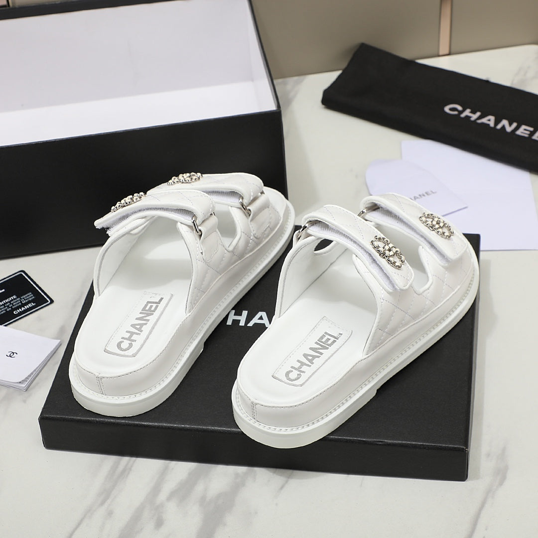 CLN Leather Sandals 1825050702