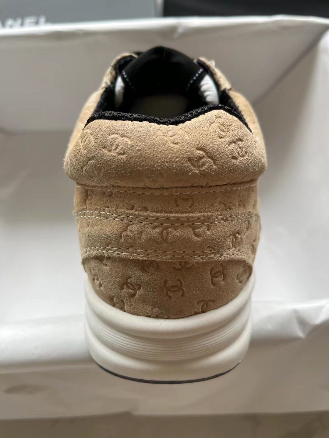 Black And White Panda Embossed Sneakers 0123121301