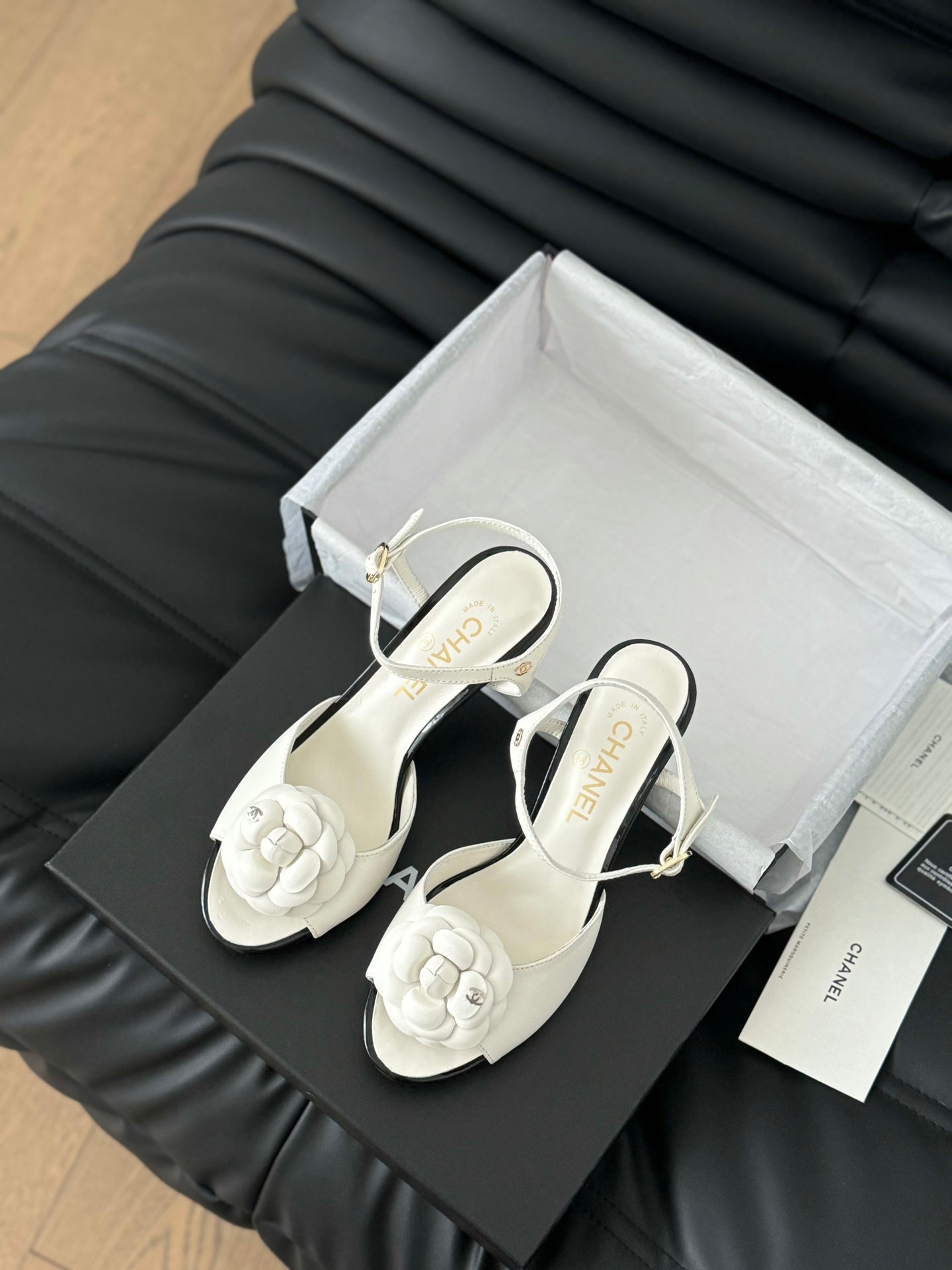 CNL 24ss camellia sandals 0724042707