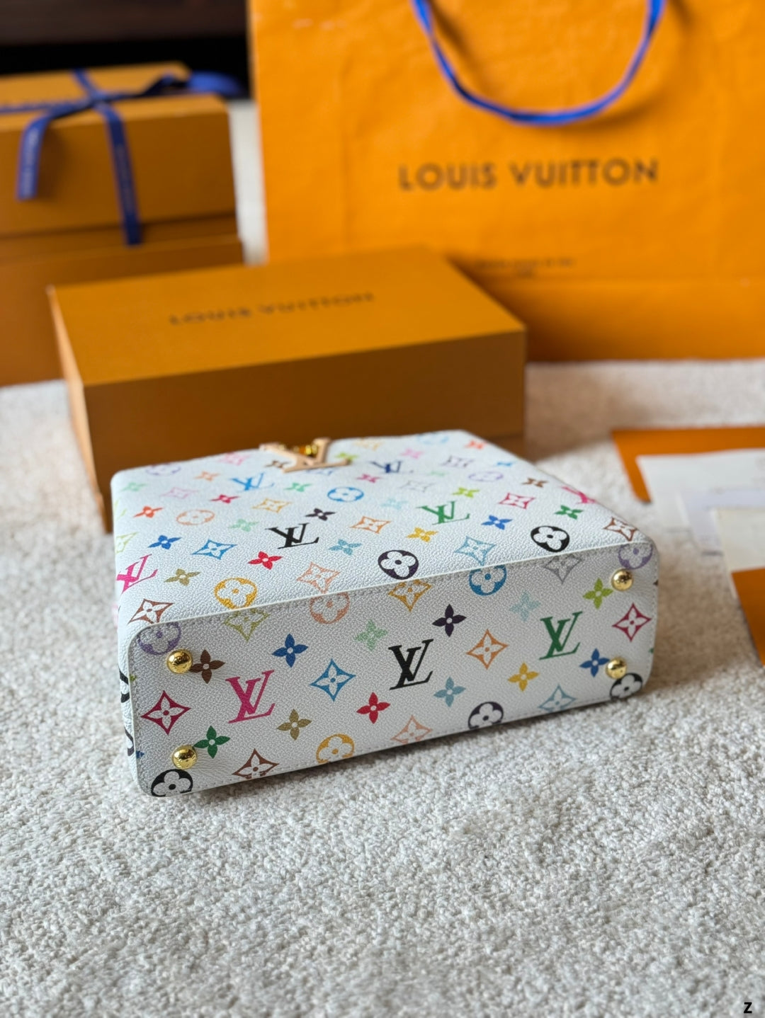 LV Capucines handbag 1825040902