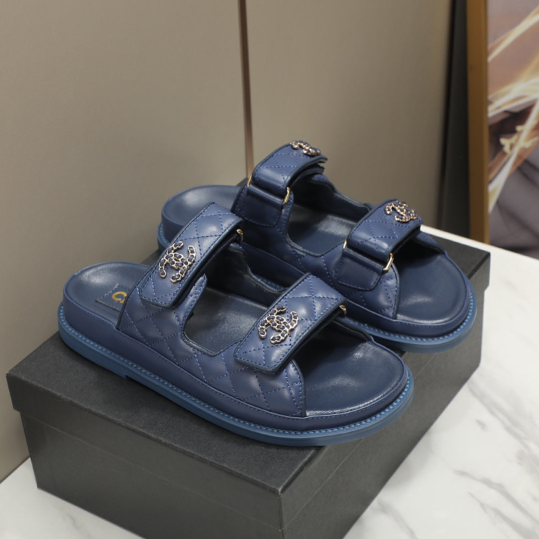 CLN Leather Sandals 1825050702