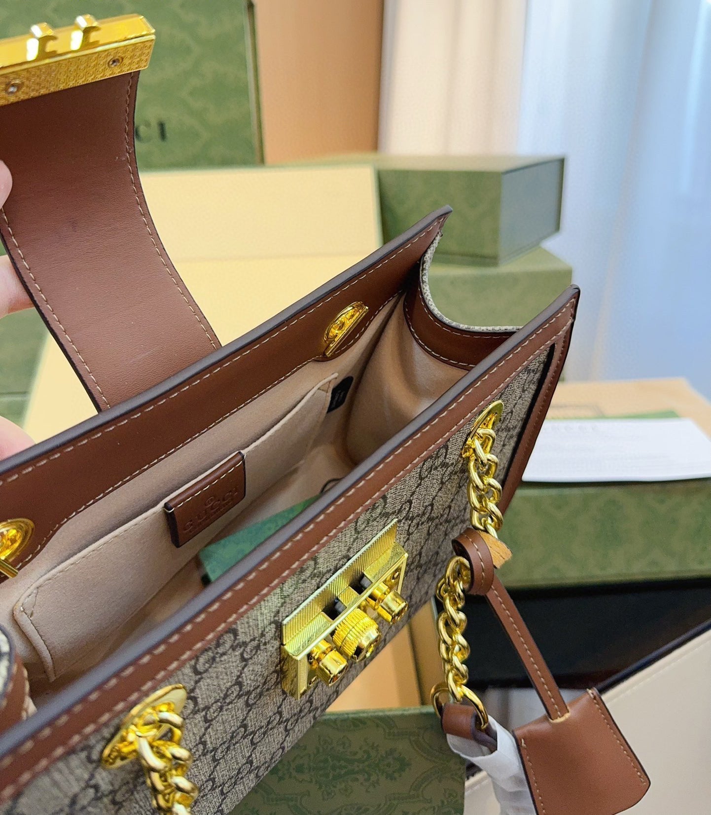 New Padlock chain shoulder bag 1824042110