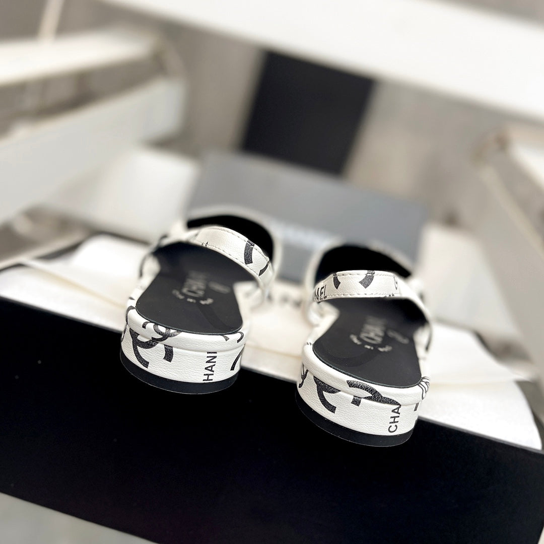 Camellia Print Stylish Classic Flat Sandals XC1623072802