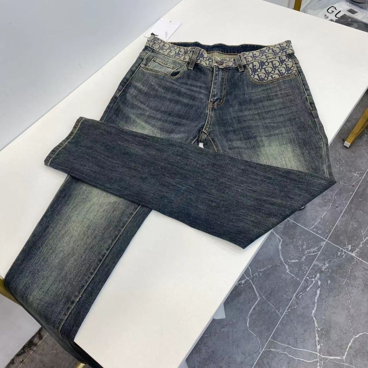 Versatile Elastic Slim Fit Small Leg Jeans 1023112822