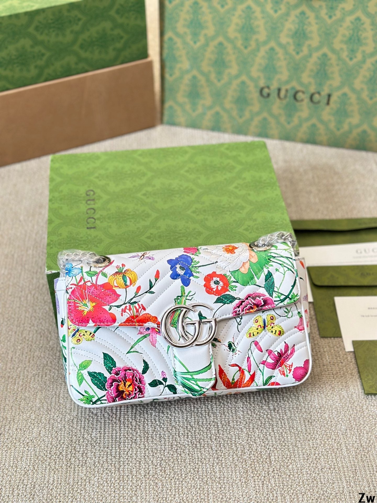 GG floral print shoulder bag 0724090402