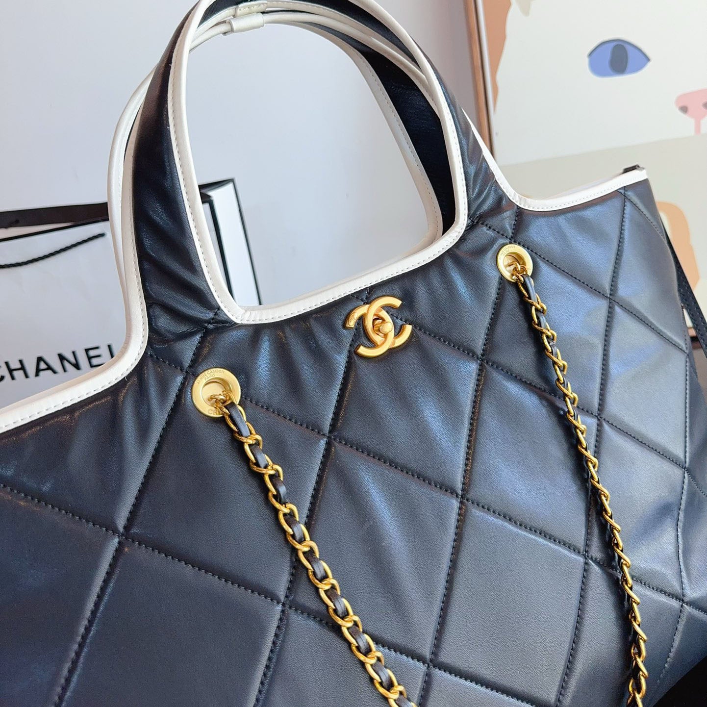 CHL Fashion Shoulder Bag XC24092901