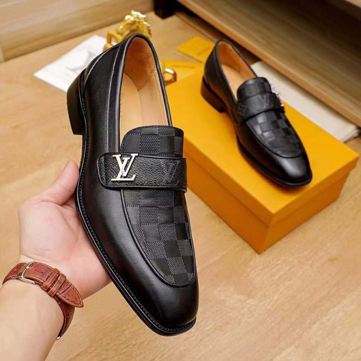 Black V logo men's formal business shoes